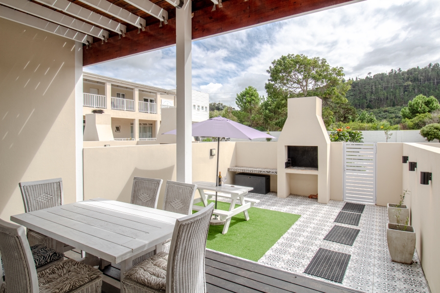 To Let 2 Bedroom Property for Rent in Keurboomstrand Western Cape